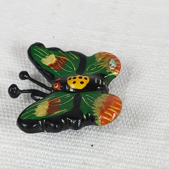 Really Beautiful Set of 2 Vintage Hand Painted Butterfly Pendants - Picture 9 of 12